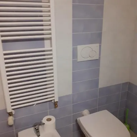 Simone's Scala House 招待所 *